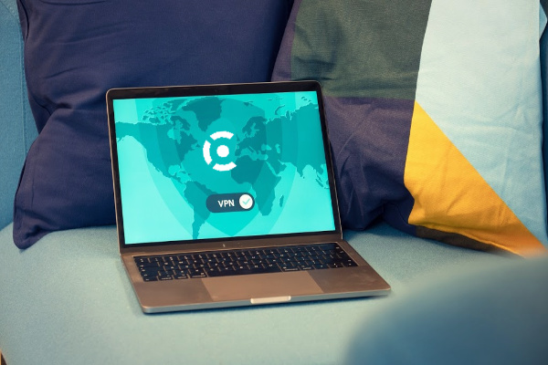             Work From Home: Transitioning to the New Reality     